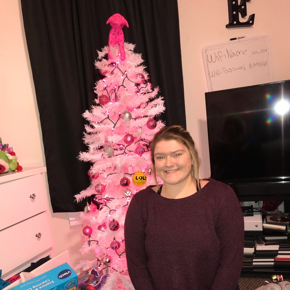 Meet your Posher, Eiley